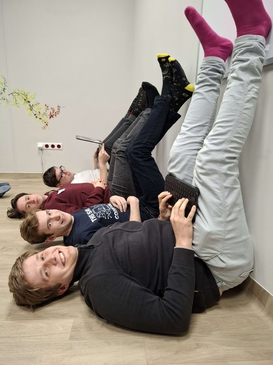 Członkowie Koła Naukowego Machine Learning zwycięzcami w HackCarpathia