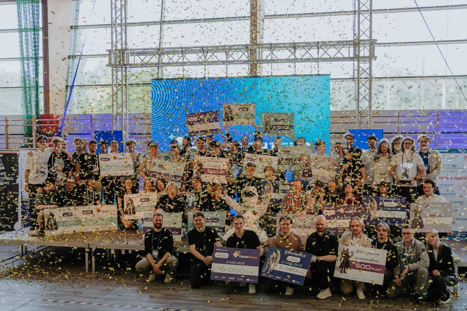 Zwycięstwo studentów Koła Naukowego Machine Learning w hackathonie Spaceshield Hack